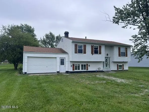 385 Latchaw ST, Defiance, OH 43512