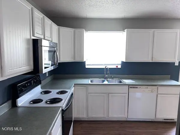 385 Latchaw ST, Defiance, OH 43512