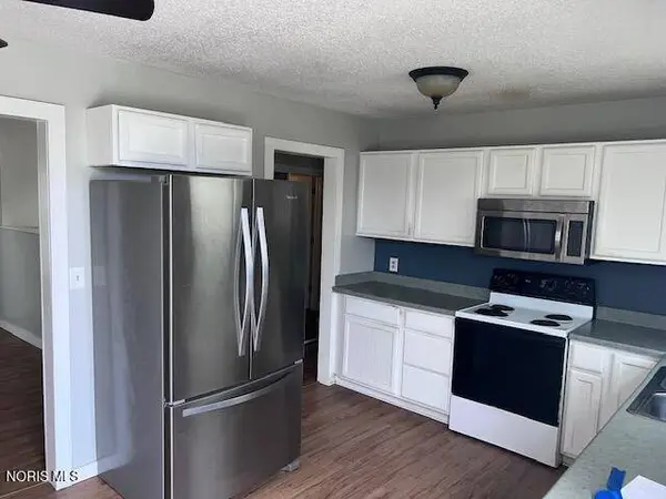 385 Latchaw ST, Defiance, OH 43512