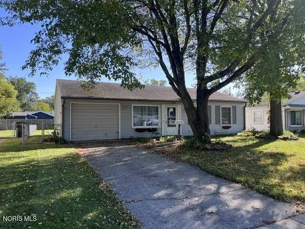 139 Friars LN, Toledo, OH 43615