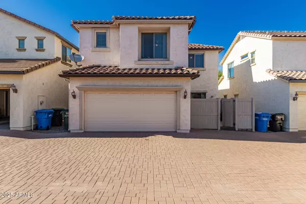 26521 N BABBLING BROOK Drive, Phoenix, AZ 85083