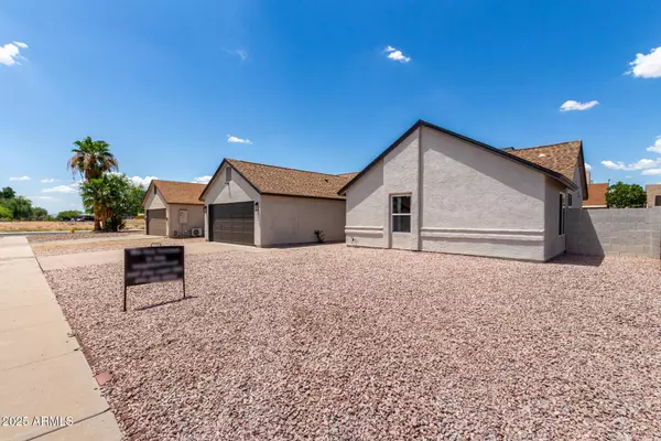 5546 W WILLOW Avenue, Glendale, AZ 85304