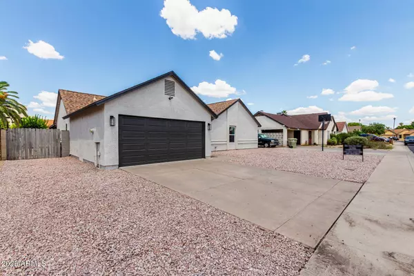 5546 W WILLOW Avenue, Glendale, AZ 85304