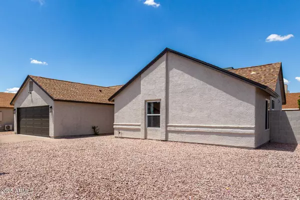 5546 W WILLOW Avenue, Glendale, AZ 85304