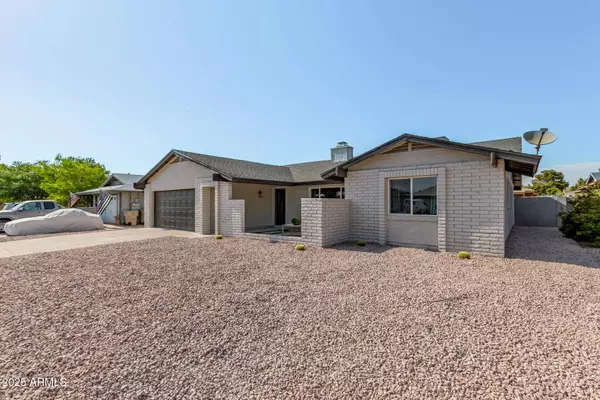 6014 W MARY JANE Lane, Glendale, AZ 85306