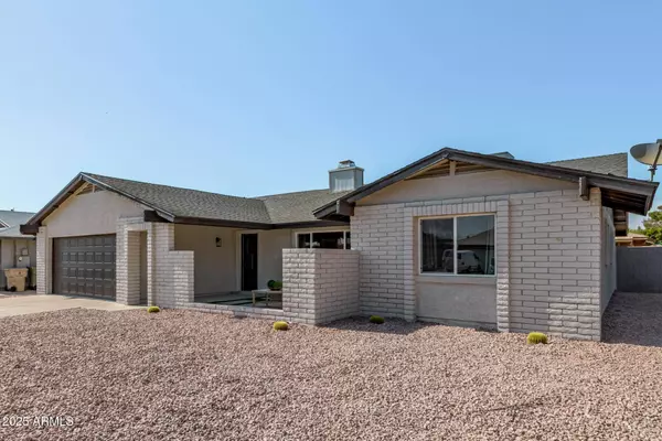 6014 W MARY JANE Lane, Glendale, AZ 85306