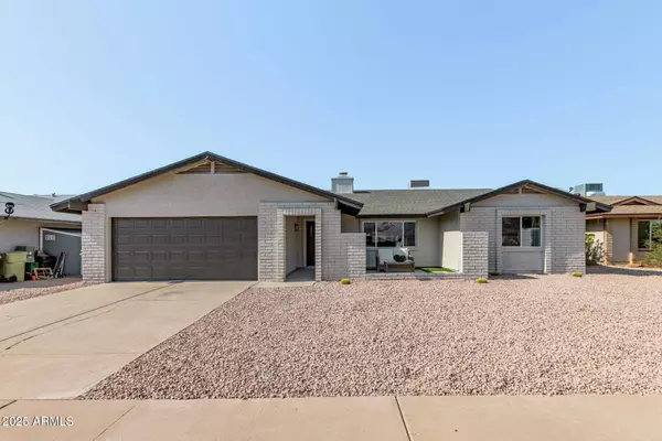 6014 W MARY JANE Lane, Glendale, AZ 85306