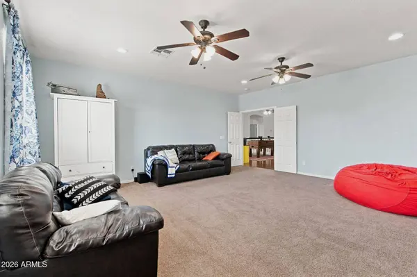 17698 W POST Drive, Surprise, AZ 85388