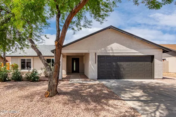 7232 W SUNNYSIDE Drive, Peoria, AZ 85345