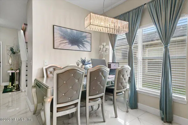 2056 CHEROKEE COVE TRL, Jacksonville, FL 32221