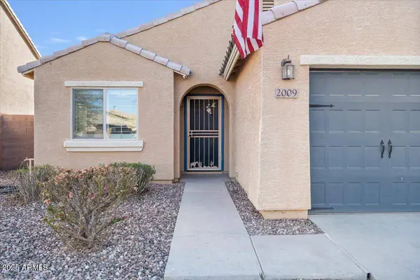 2009 E LINDRICK Drive, Gilbert, AZ 85298