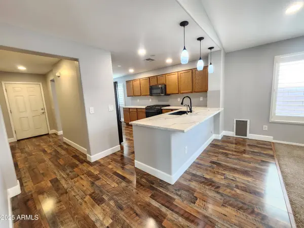 2009 E LINDRICK Drive, Gilbert, AZ 85298