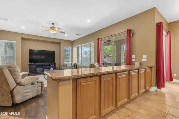 6840 S CRYSTAL Way, Chandler, AZ 85249