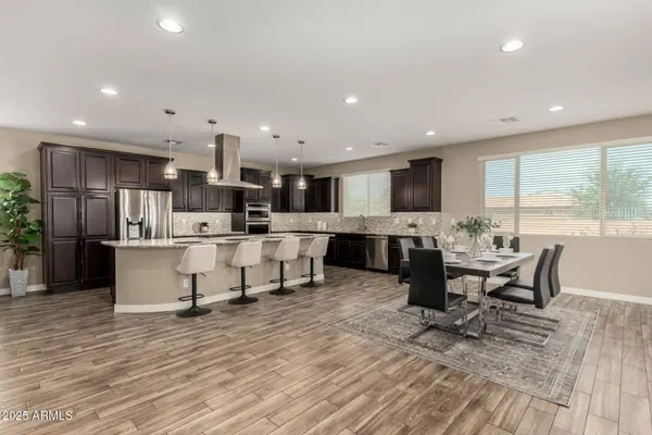 3338 E COCONINO Drive, Gilbert, AZ 85298