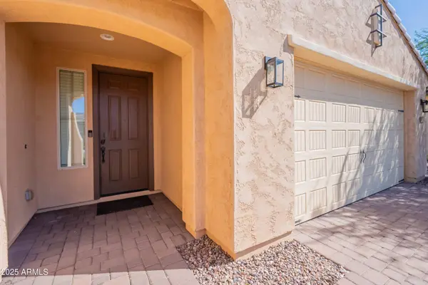 2680 E DANIEL Drive, Gilbert, AZ 85298