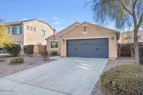 2009 E LINDRICK Drive, Gilbert, AZ 85298