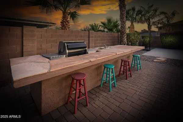 7156 S FOREST Avenue, Gilbert, AZ 85298