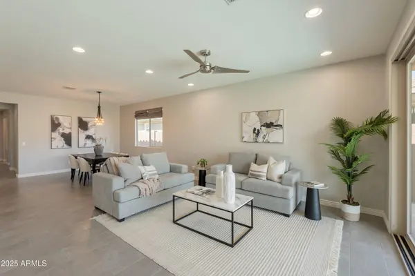 2680 E DANIEL Drive, Gilbert, AZ 85298