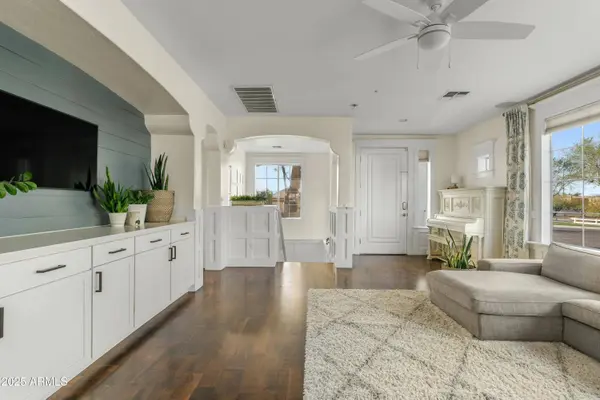 2626 E VALENCIA Street, Gilbert, AZ 85296