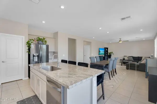 2037 E WETLEAF Place, Casa Grande, AZ 85122