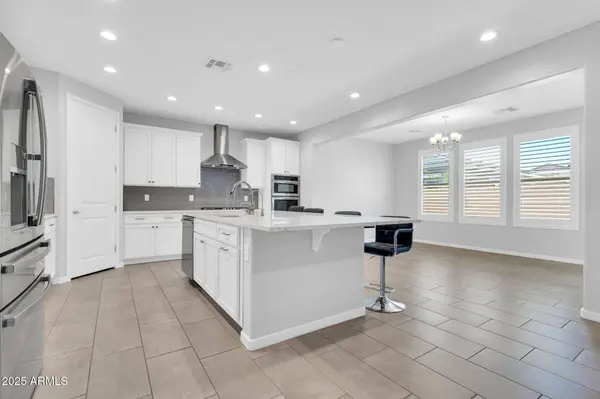 550 E ZION Place, Chandler, AZ 85249