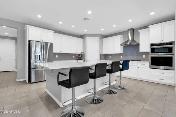 550 E ZION Place, Chandler, AZ 85249