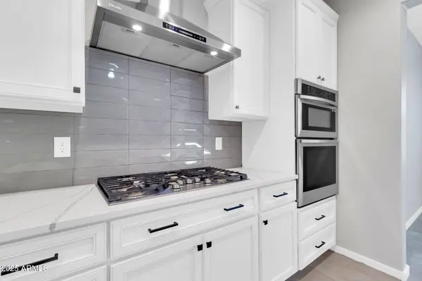 550 E ZION Place, Chandler, AZ 85249