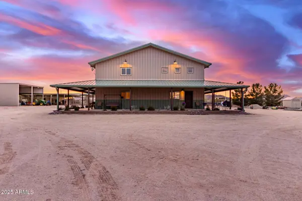 29756 N VARNUM Road, San Tan Valley, AZ 85143