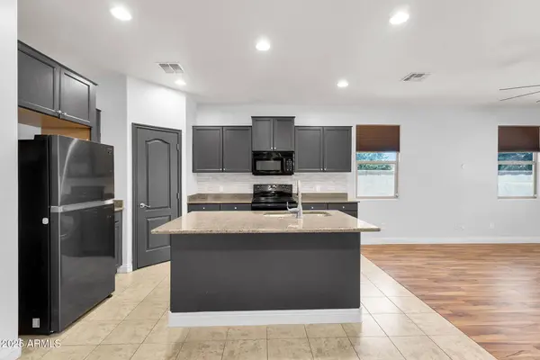 1380 W ANGUS Road, San Tan Valley, AZ 85143