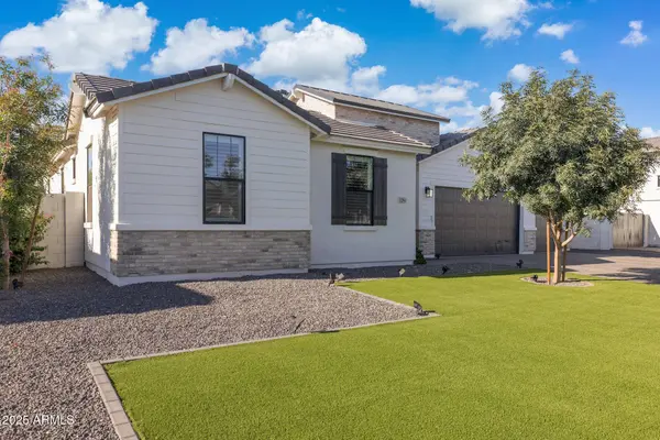 1294 E La Fortuna Court, San Tan Valley, AZ 85140