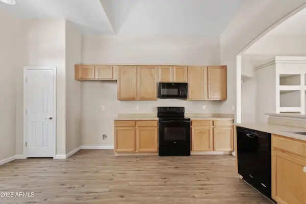 2136 W GOLDMINE MOUNTAIN Drive, Queen Creek, AZ 85144