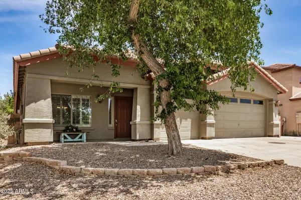 726 E HEATHER Drive, San Tan Valley, AZ 85140