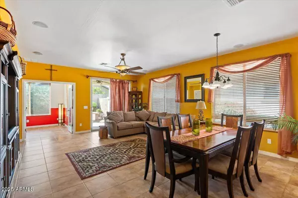 31716 N PONCHO Lane, San Tan Valley, AZ 85143