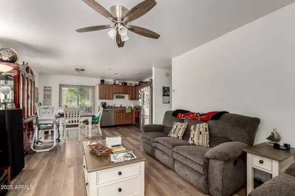 35480 N DANISH RED Trail, San Tan Valley, AZ 85143