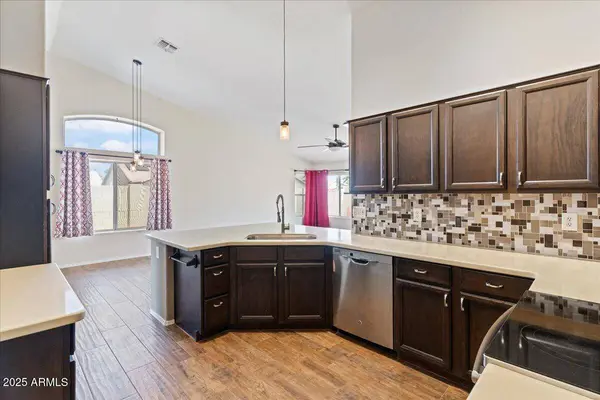 1061 E Linda Lane, Gilbert, AZ 85234