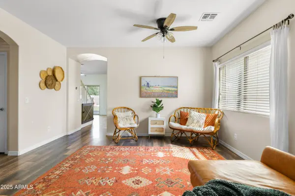 1518 W CRAPE Road, San Tan Valley, AZ 85140