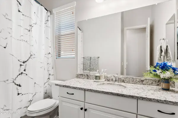 1246 W SPINE TREE Avenue, Queen Creek, AZ 85140