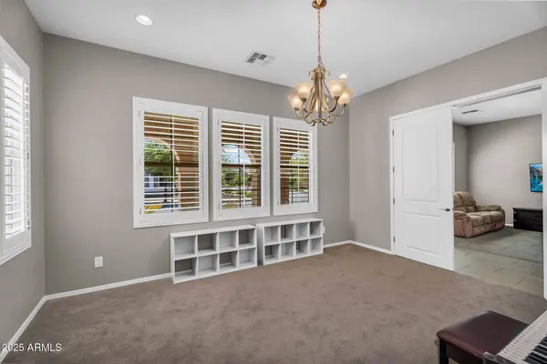 21004 E SUNSET Drive, Queen Creek, AZ 85142