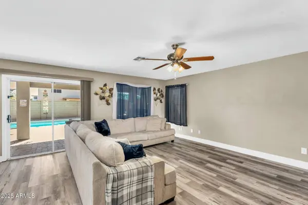 1061 E PONCHO Lane, San Tan Valley, AZ 85143