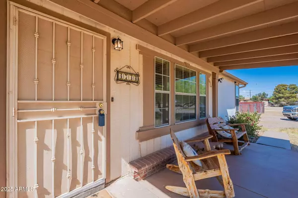 3738 E Hash Knife Draw Road, Queen Creek, AZ 85140