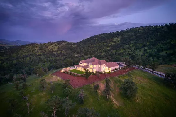 11660 Rusty Spur LN, Clovis, CA 93619