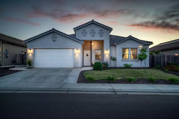 716 Mesa DR, Madera, CA 93636