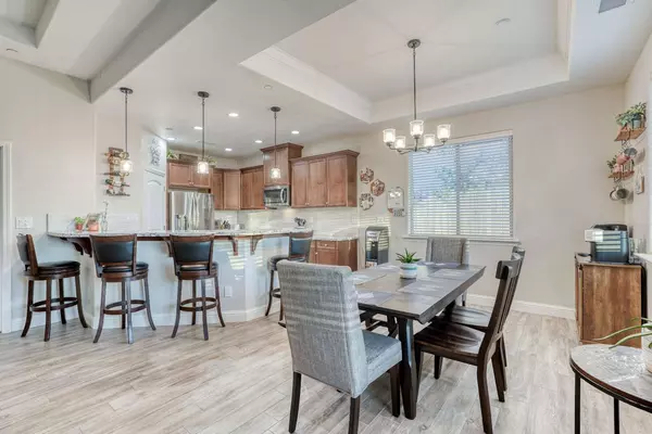 716 Mesa DR, Madera, CA 93636