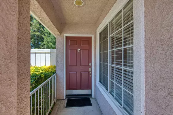 7518 N Trellis CIR, Fresno, CA 93720