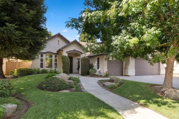 2767 Sussex AVE, Clovis, CA 93611