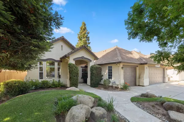 2767 Sussex AVE, Clovis, CA 93611