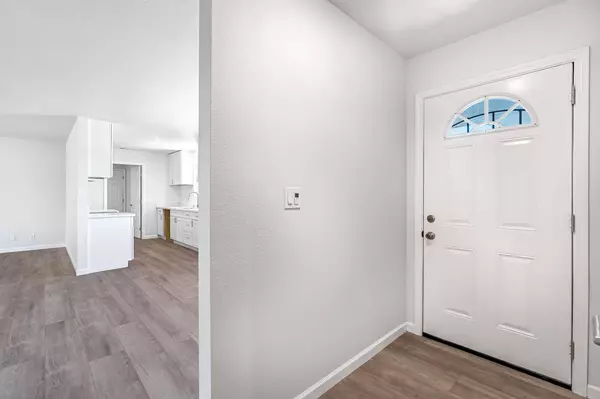 780 E ST, Orange Cove, CA 93646