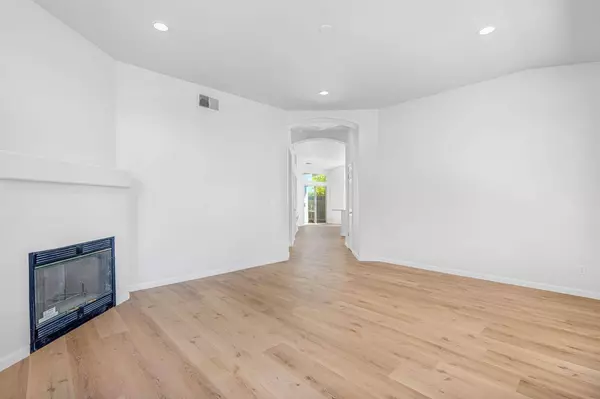 5644 N Violet AVE, Fresno, CA 93722