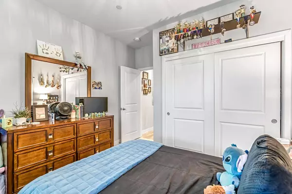 422 Wishon WAY, Madera, CA 93636