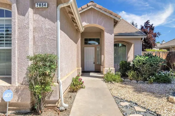 2854 E Palisade DR, Fresno, CA 93720